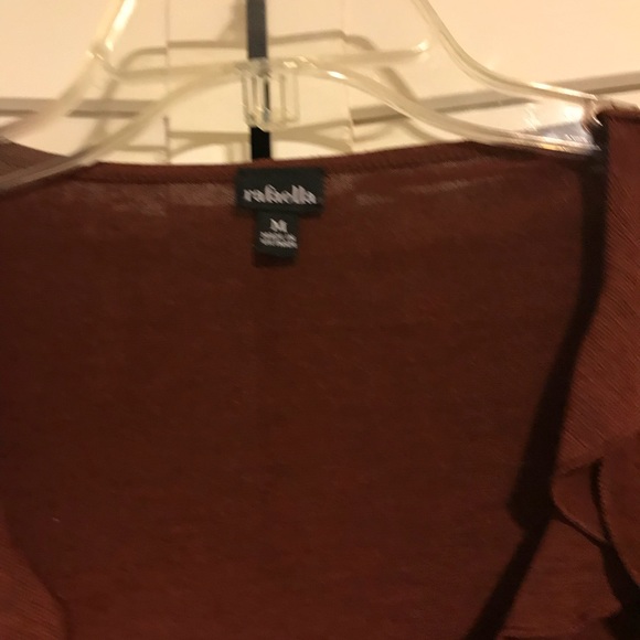 Top - Picture 2 of 2